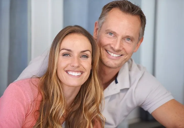 Cosmetic Dentistry & Smile Makeovers