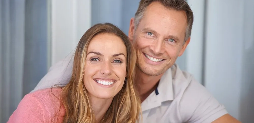 We Create Beautiful Natural-Looking Smiles!